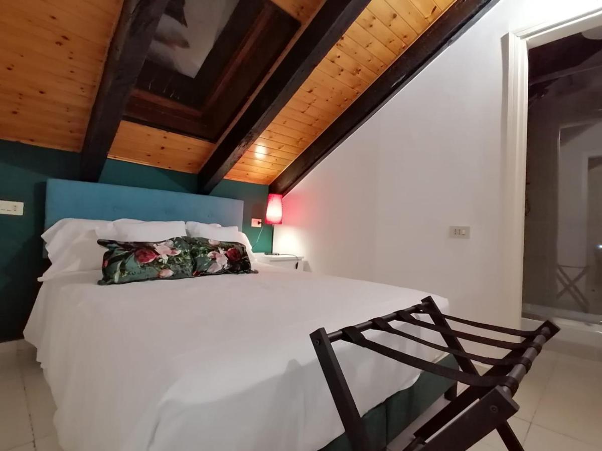 شقة Mercanti Attic Version ميلان المظهر الخارجي الصورة